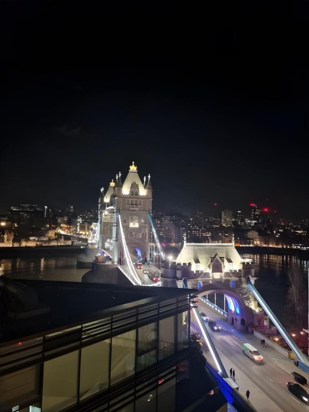 Apartamento 3 Million Pound Luxury Large Tower Bridge Direct Views Sleeps 6 Londres